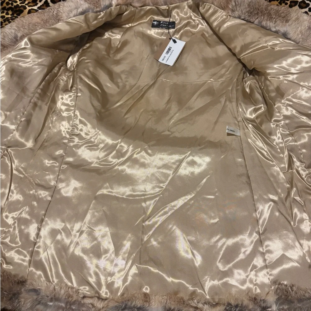 Vintage Rabbit Fur Coat - Picture 4 of 8